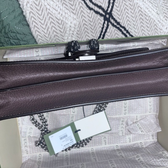 Gucci GG Supreme Dionysus Shoulder Bag - Beige/Brown with Silver Chain - Picture 4 of 11